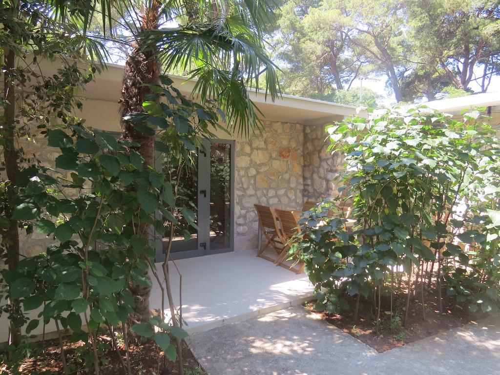 Camping Mia Bungalow & Mobile Home Биоград-на-Мору Номер фото